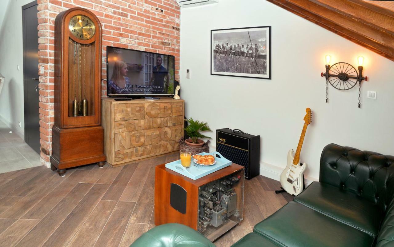 Apartment Holiday In Подстрана Экстерьер фото
